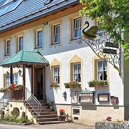 Szálloda Landgasthof Zum Schwanen 3*